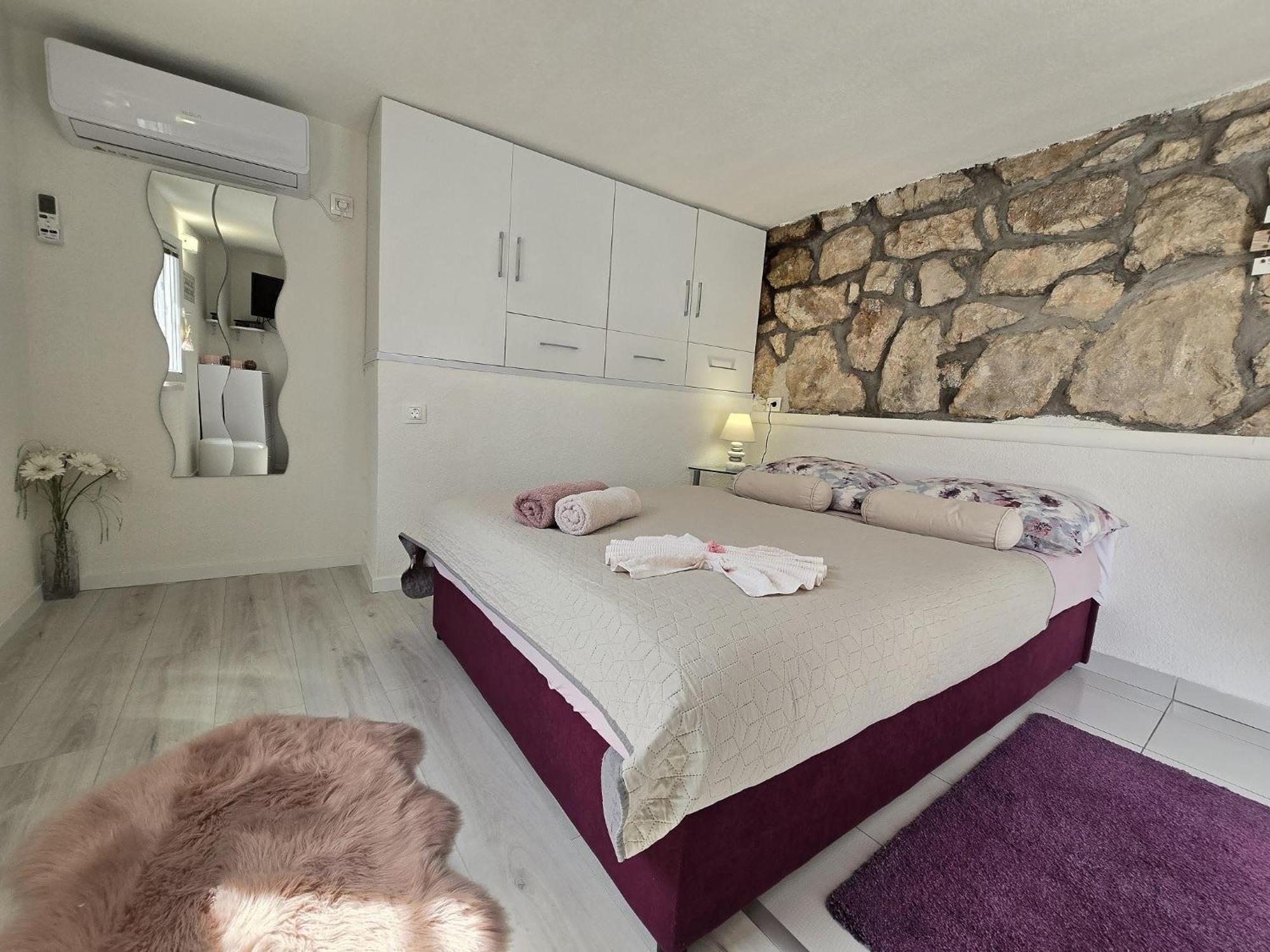 Apartman Indy's *